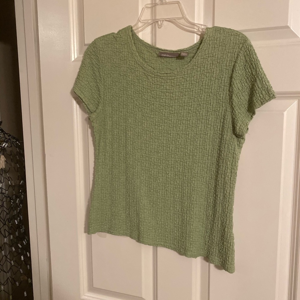 Croft & Barrow soft green top